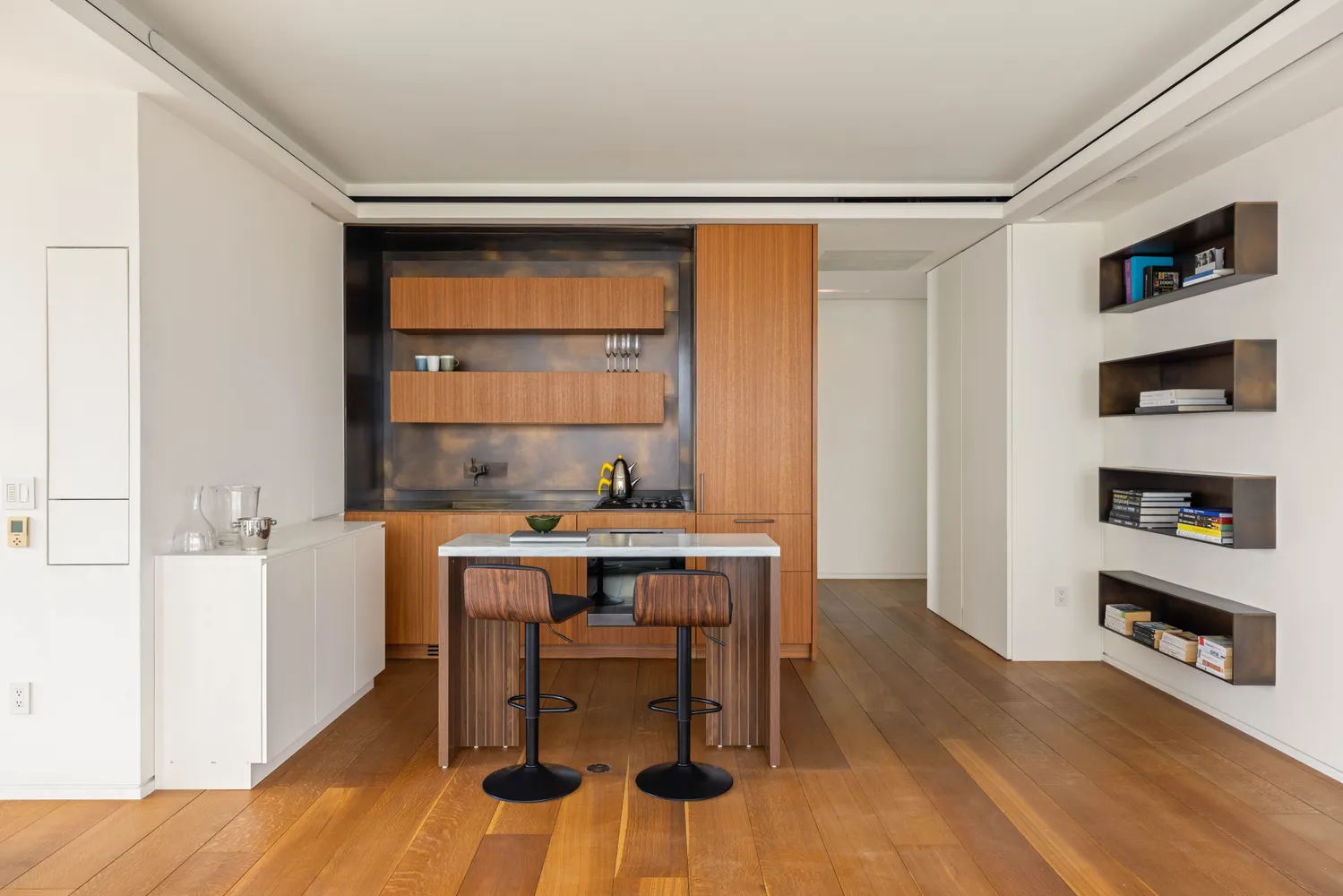 $3,999,000 | 23 East 22nd Street, Unit 32B | Flatiron