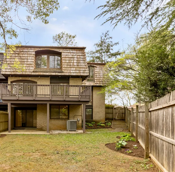 $899,000 | Inverness Ridge Road, Potomac, MD 20854