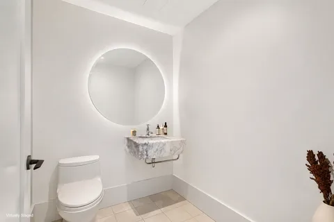 $3,000,000 | 308 North 7th Street, Unit 2F | Williamsburg