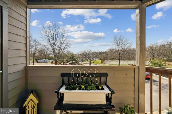 $595,000 | 2110 Chesapeake Harbour Drive East, Unit 101, Annapolis, MD 21403