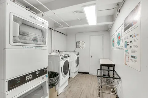 $399,000 | 321 East 89th Street, Unit 4E | Upper East Side