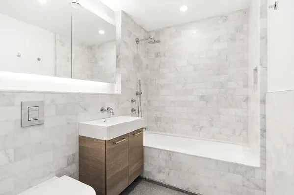 $6,000 | 591 3rd Avenue, Unit 4D | Murray Hill