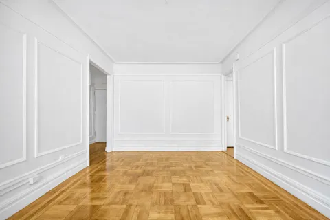 $300,000 | 720 West 173rd Street, Unit 23 | Washington Heights