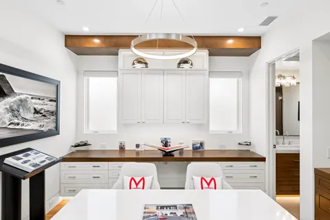 $11,495,000 | 621 Malabar Drive, Corona del Mar, CA 92625