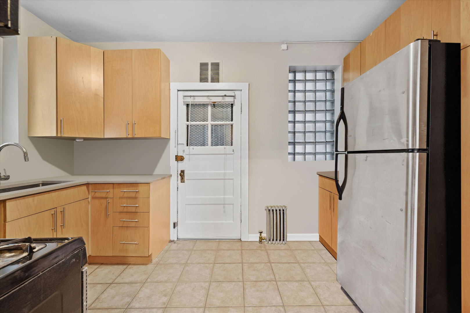 1501 West Cornelia Avenue, Unit 2 Chicago, IL 60657 - Photo 10 of 20