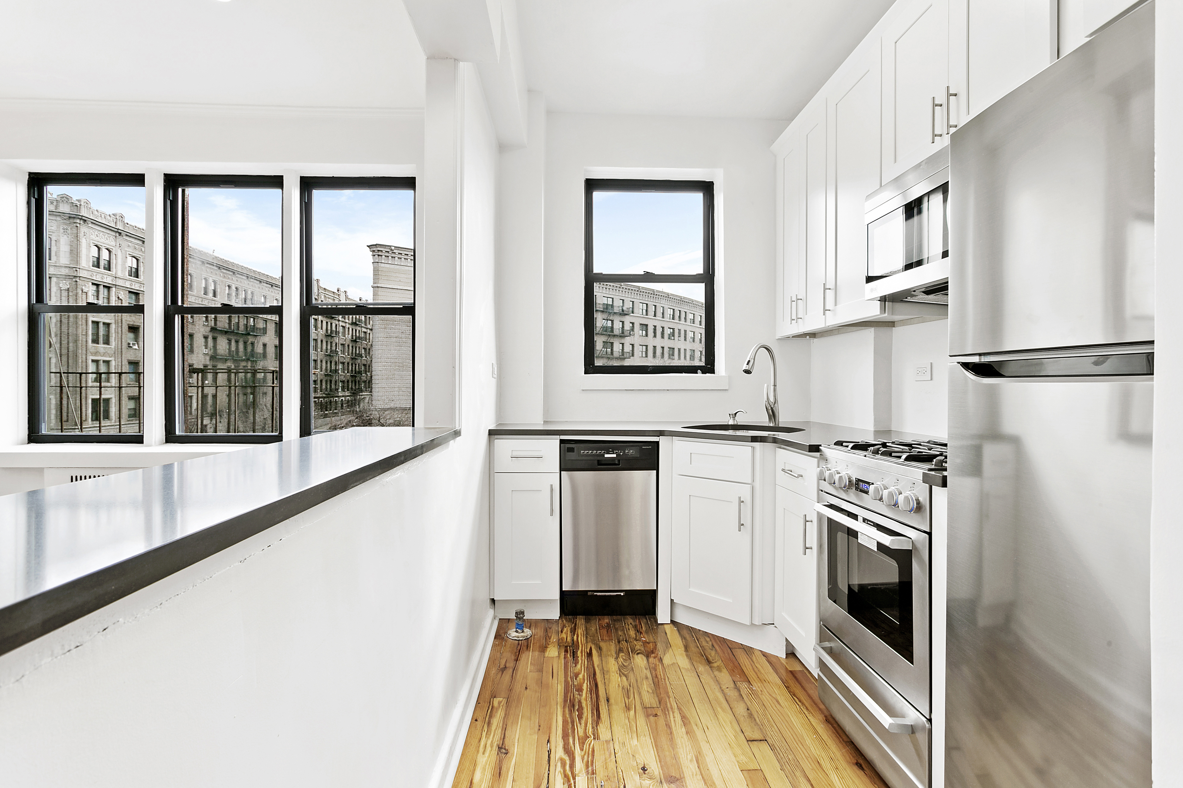 159-34 Riverside Drive West, Unit 3H90 Manhattan, NY 10032 - Photo 3 of 13