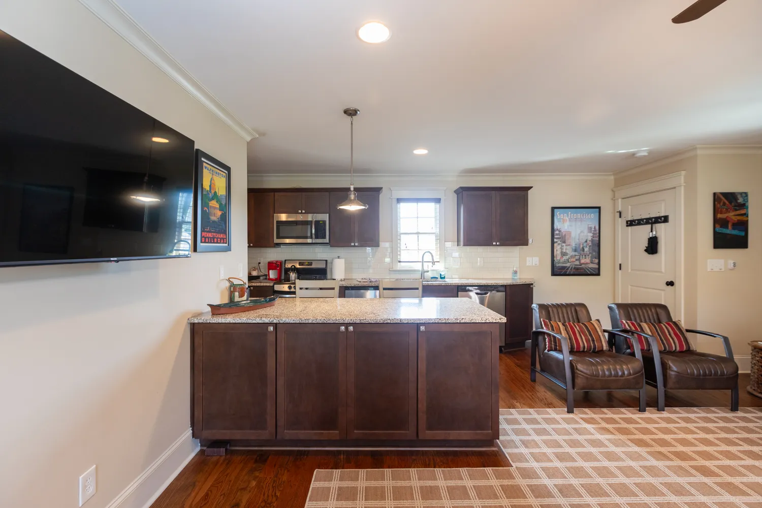 $1,595,000 | 2852 Attaberry Drive, Charlotte, NC 28205