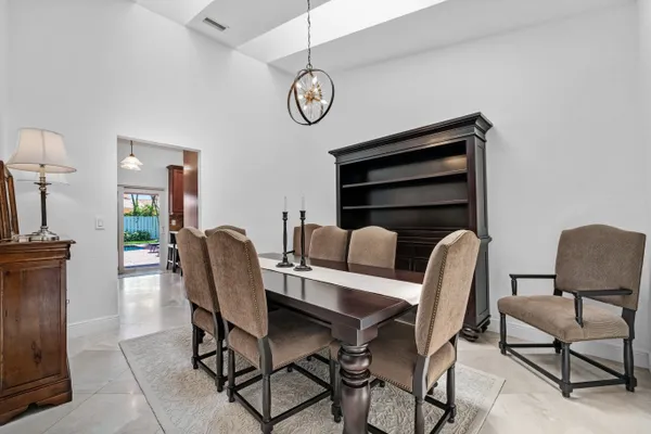 $5,900 | 9600 Northwest 18th Street, Plantation, FL 33322