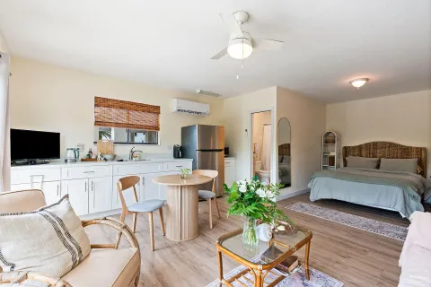 $1,689,000 | 365 Loeb Avenue, Key Largo, FL 33037