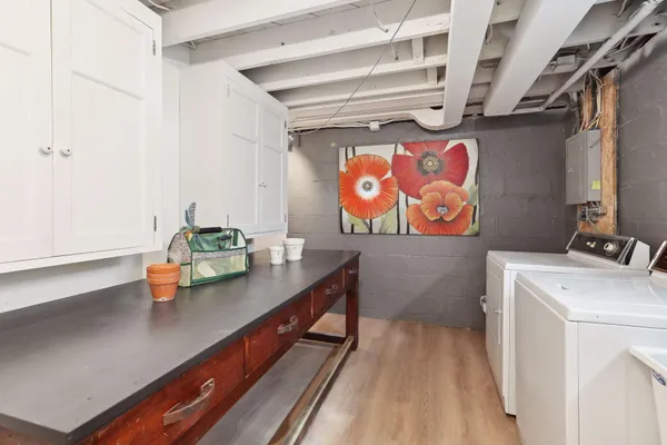 $425,000 | 3922 North Washburn Avenue, Minneapolis, MN 55412