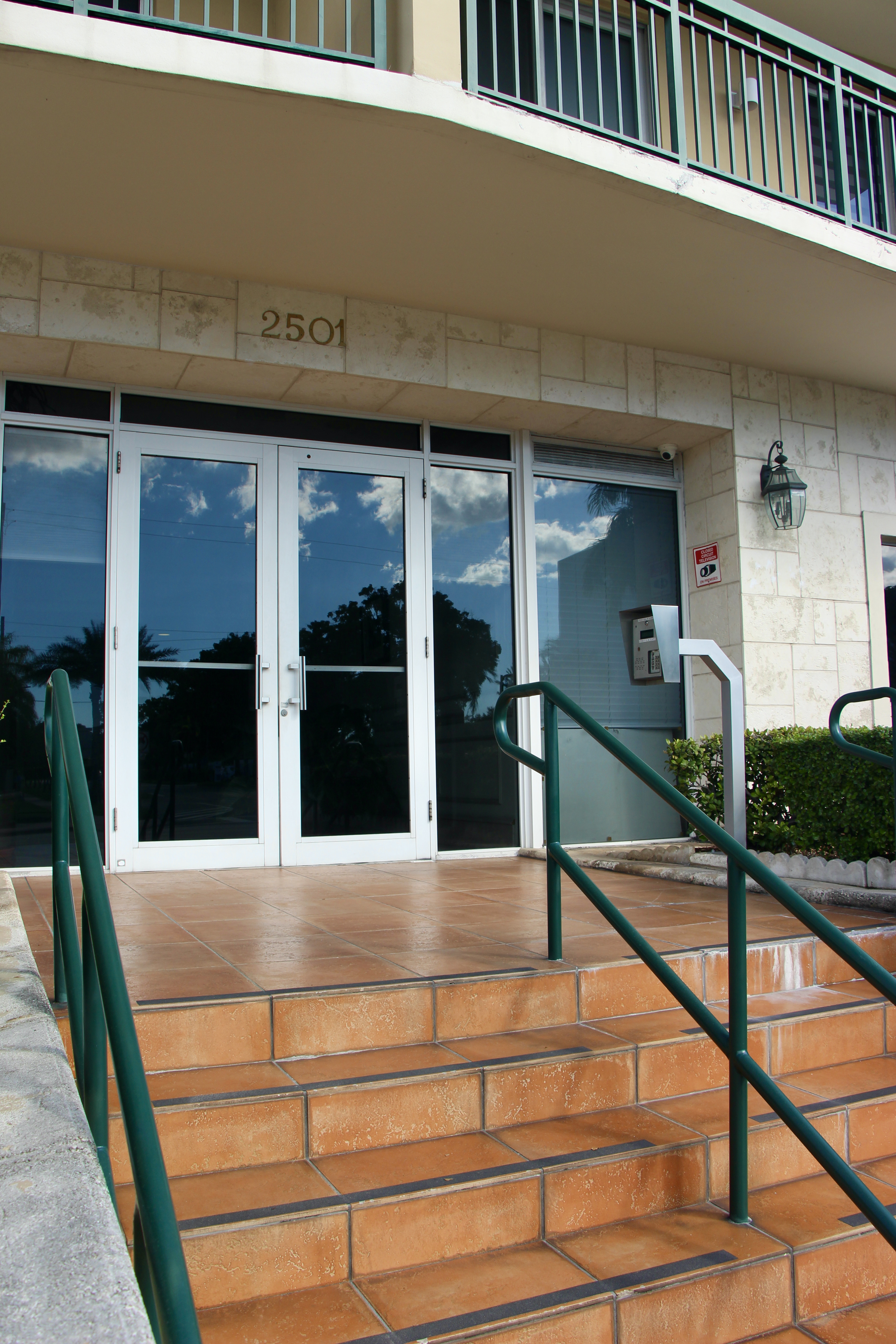 2501 Douglas Road, Unit 304 Miami, FL 33133 - Photo 36 of 43