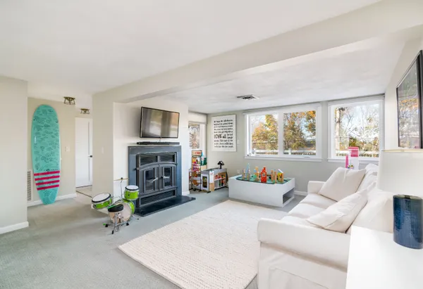 $1,250,000 | 255 Elm Street, Marshfield, MA 02050