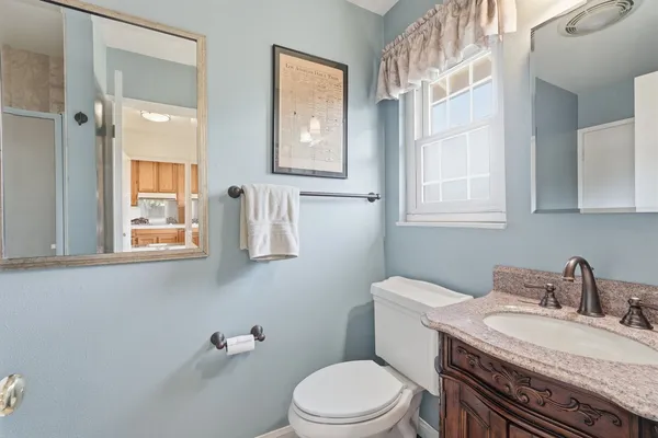 $949,000 | 5301 Kirtland Avenue, Lakewood, CA 90713
