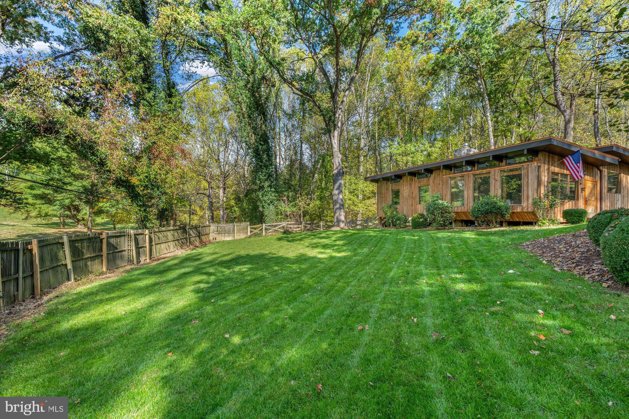 7221 Clifton Road Clifton, VA 20124 - Photo 37 of 47