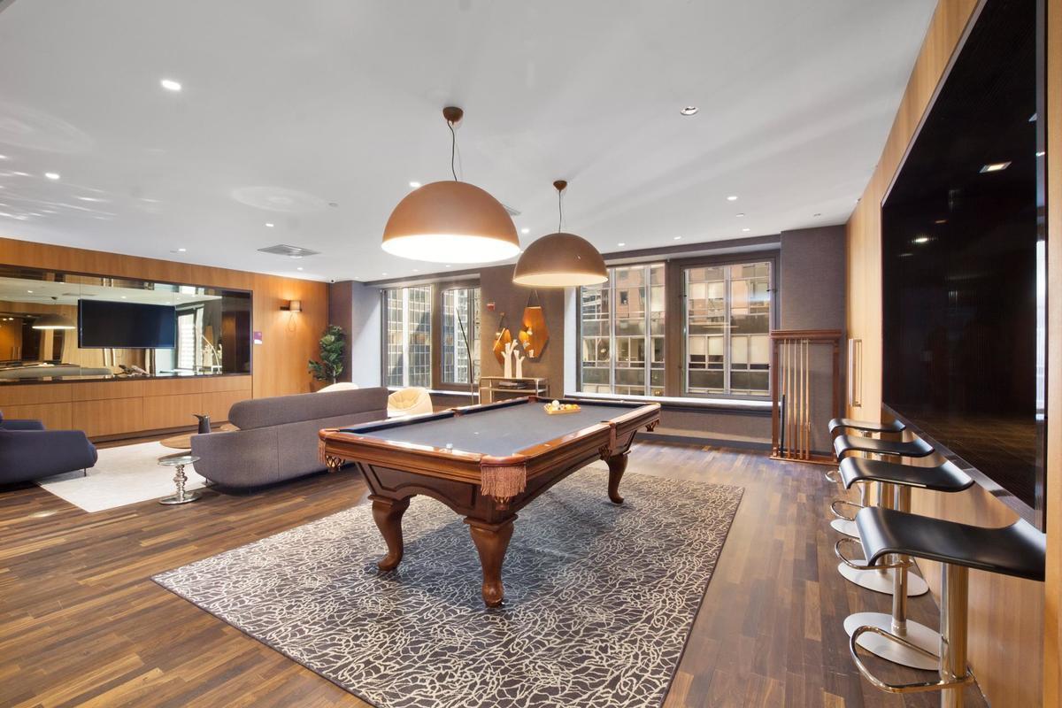 75 Wall Street, Unit 24P Manhattan, NY 10005 - Photo 11 of 14