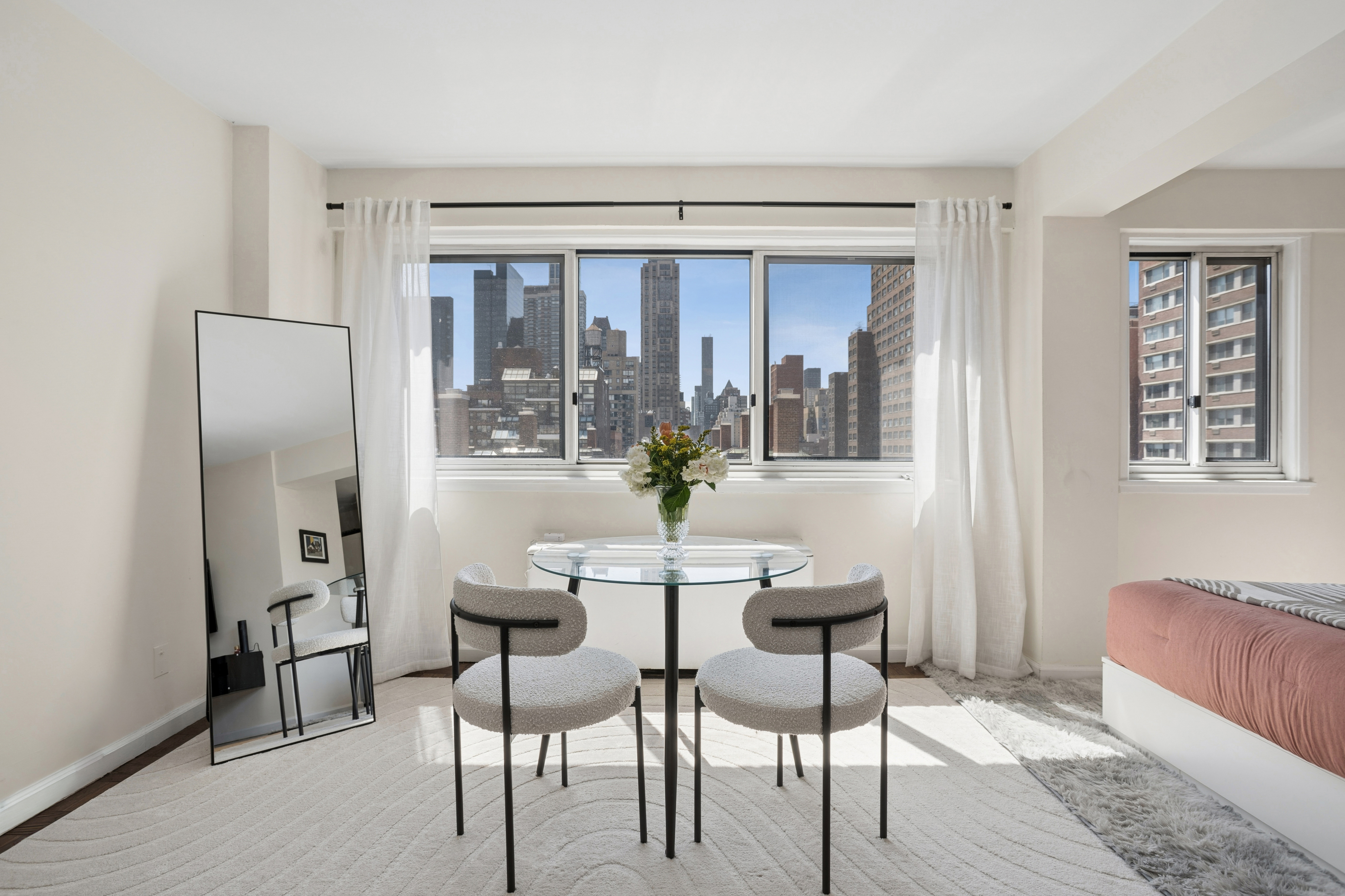 401 East 65th Street, Unit 9C Manhattan, NY 10065 - Photo 2 of 10