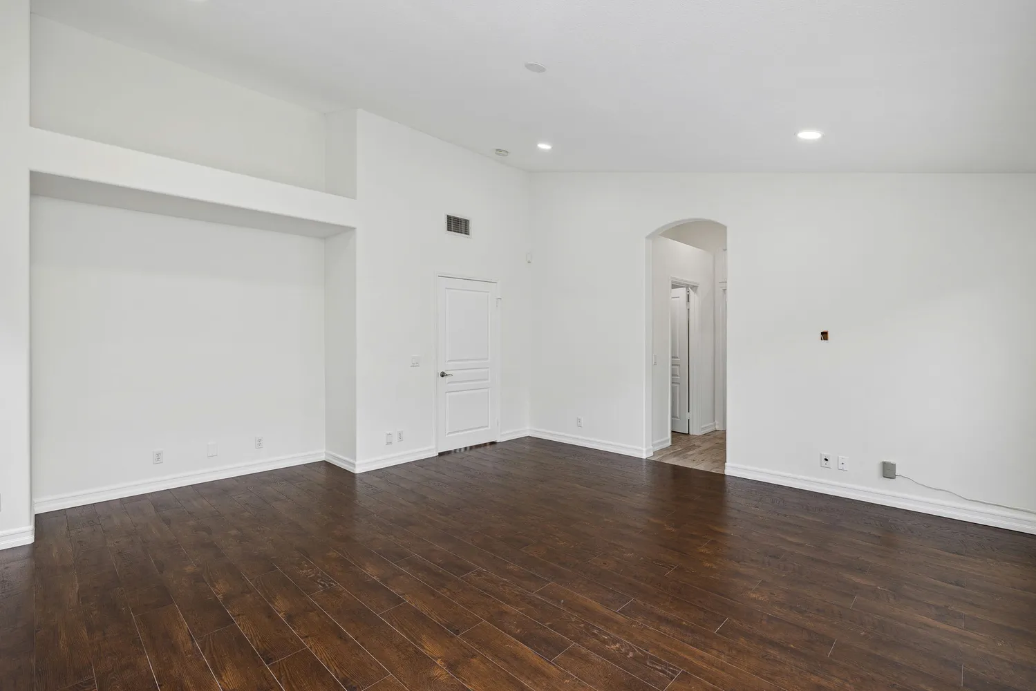 $1,690,000 | Wynfreed Lane, Porter Ranch, CA 91326