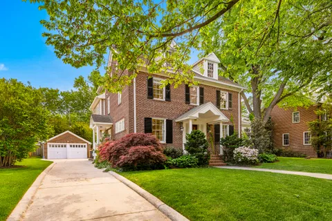 $2,750,000 | 22 West Oak Street, Alexandria, VA 22301