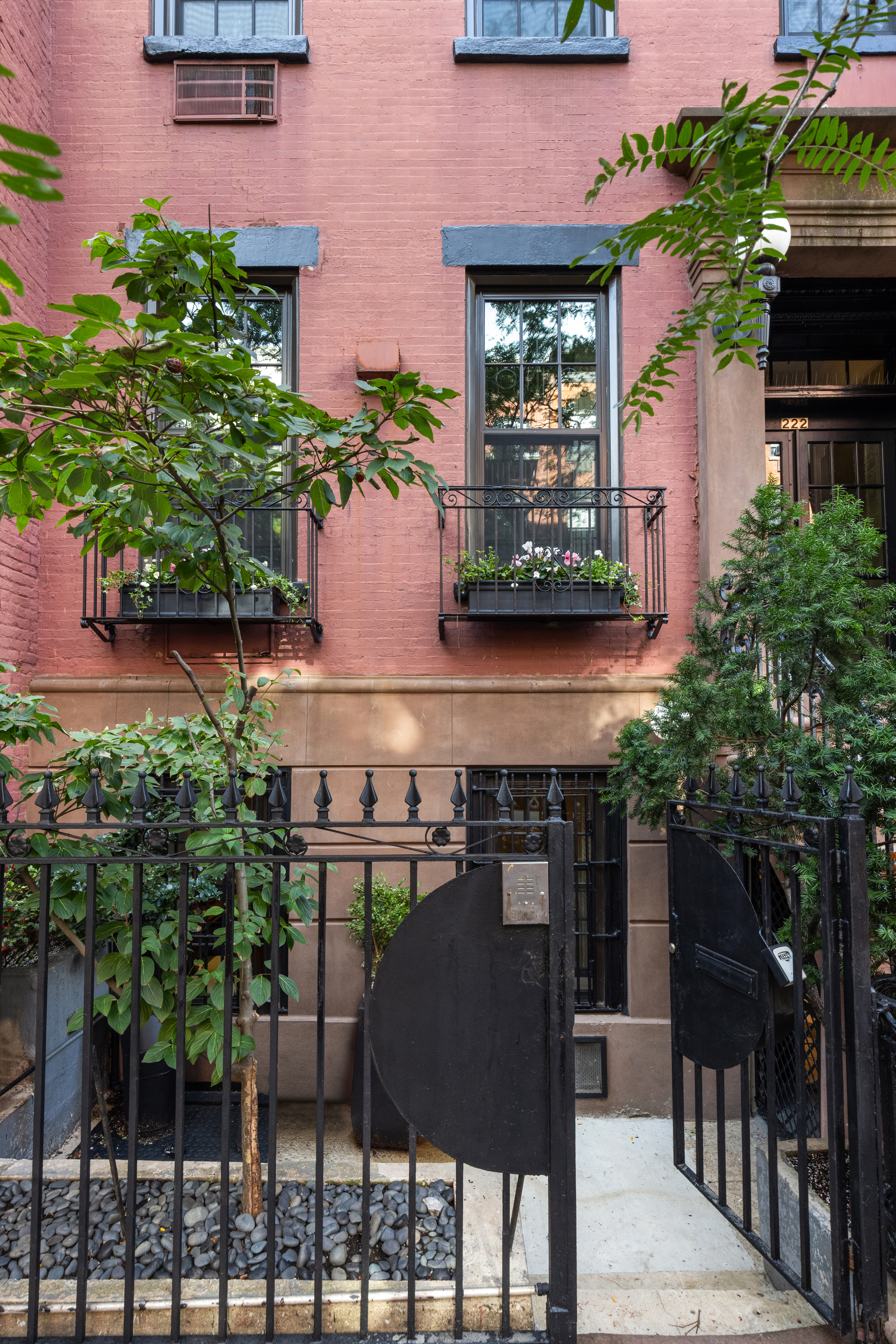 222 East 11th Street, Unit GARDEN Manhattan, NY 10003 - Photo 29 of 31