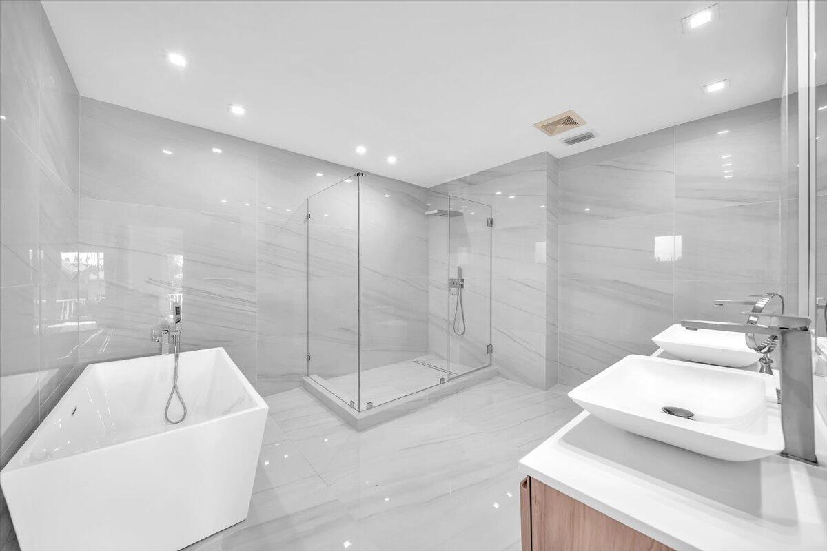 9 North Drive Key Largo, FL 33037 - Photo 22 of 63