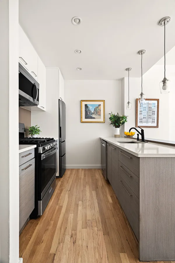 $699,000 | 333 East 109th Street, Unit 7A | East Harlem