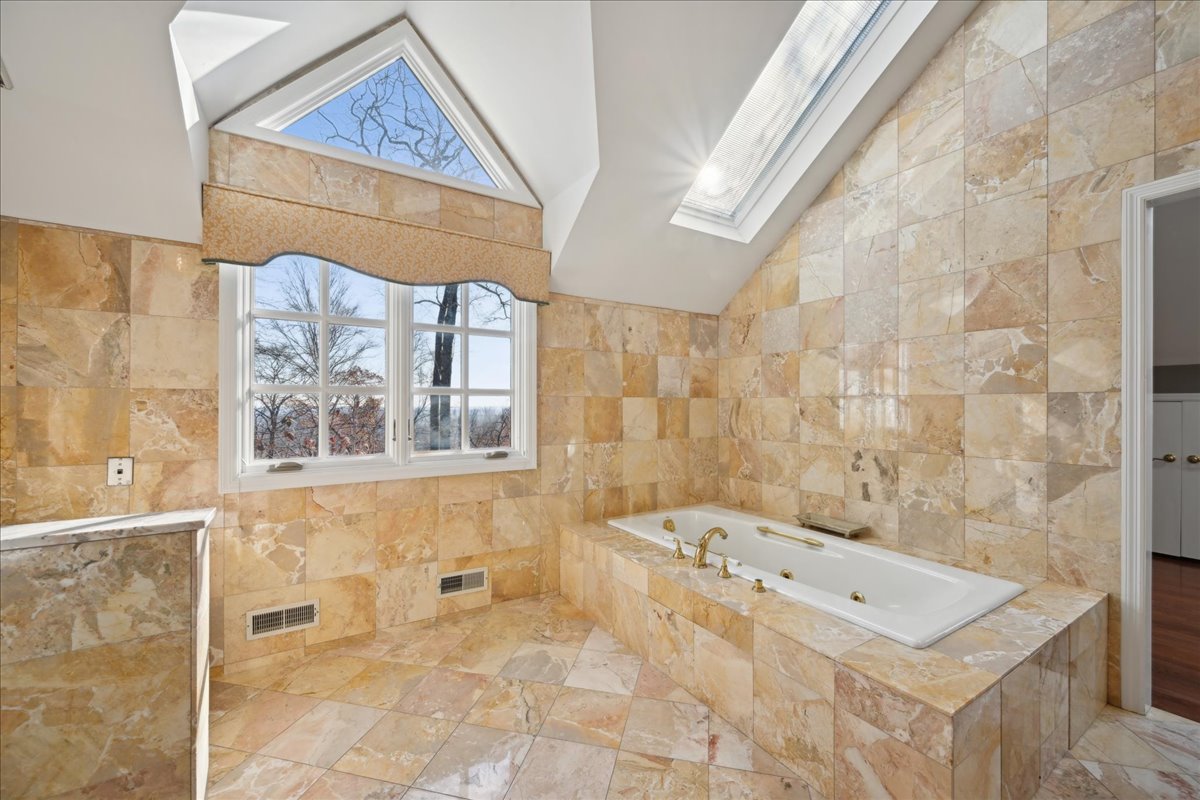 Johnston Drive Watchung, NJ 07069 - Photo 45 of 85