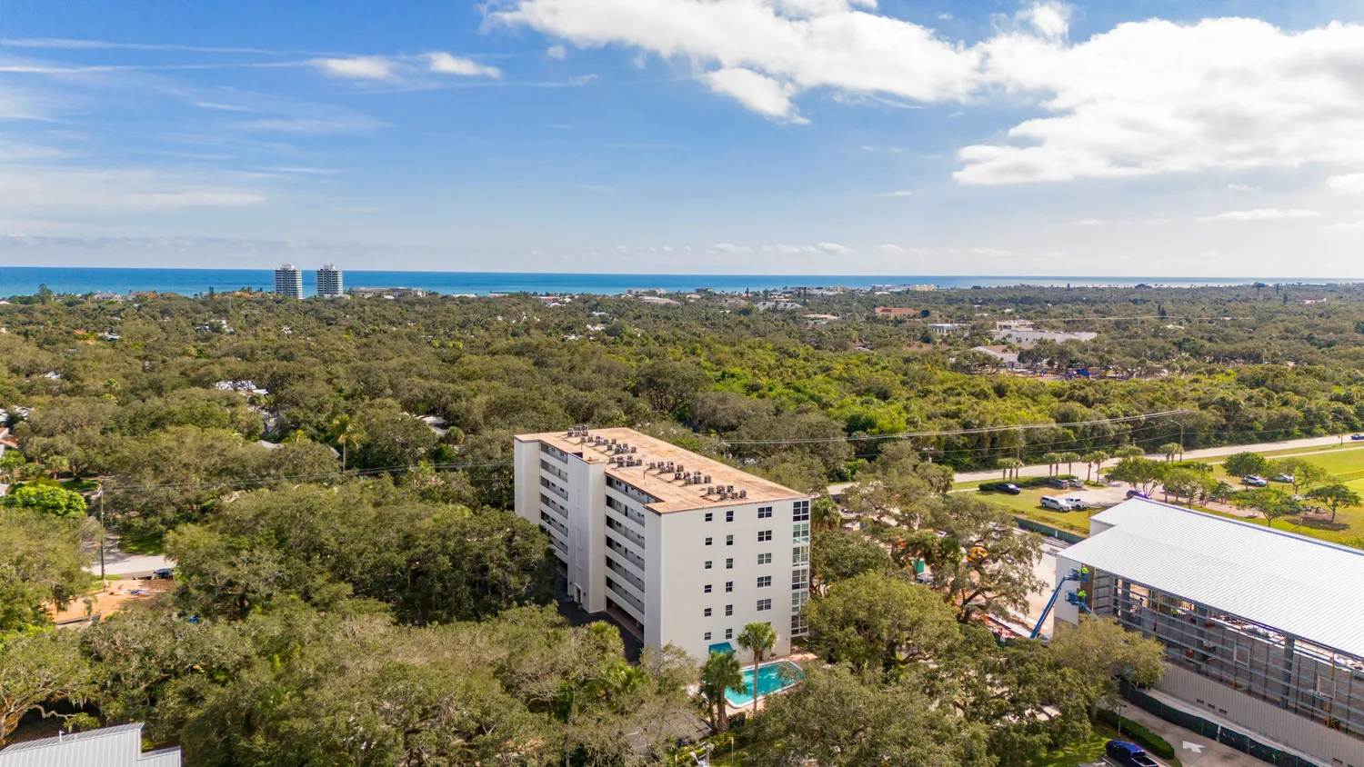 $325,000 | 275 Date Palm Road, Unit 403, Vero Beach, FL 32963