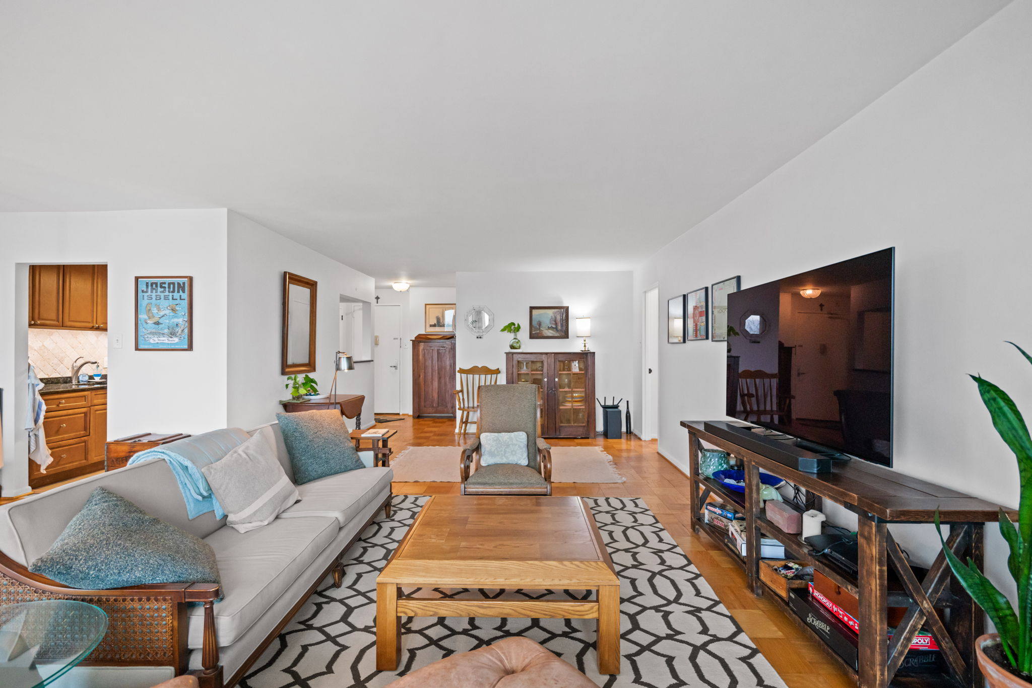 5101 River Road, Unit 901 Bethesda, MD 20816 - Photo 6 of 30