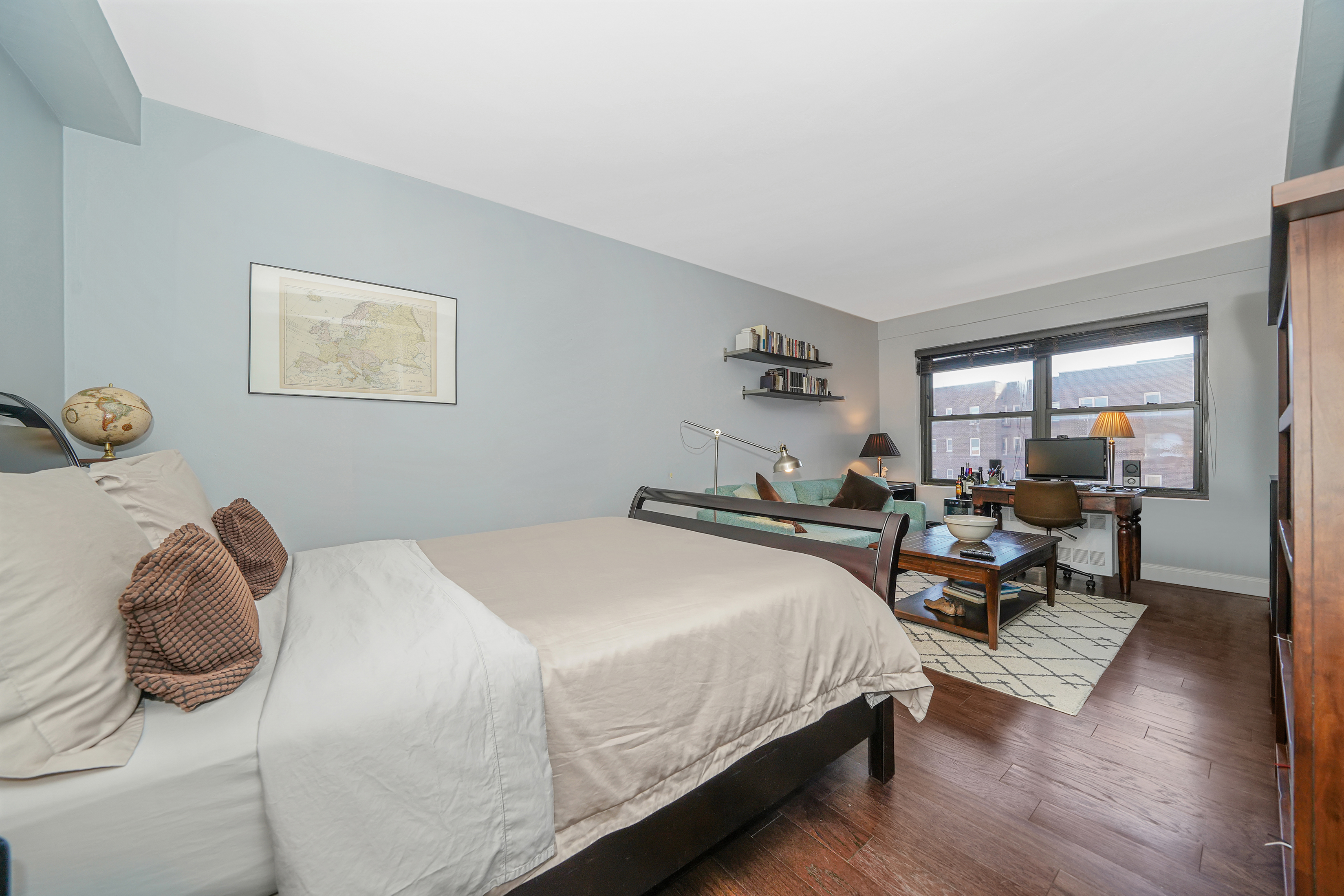 99-60 63rd Road, Unit 7H Queens, NY 11374 - Photo 5 of 18 Gallery Image 5