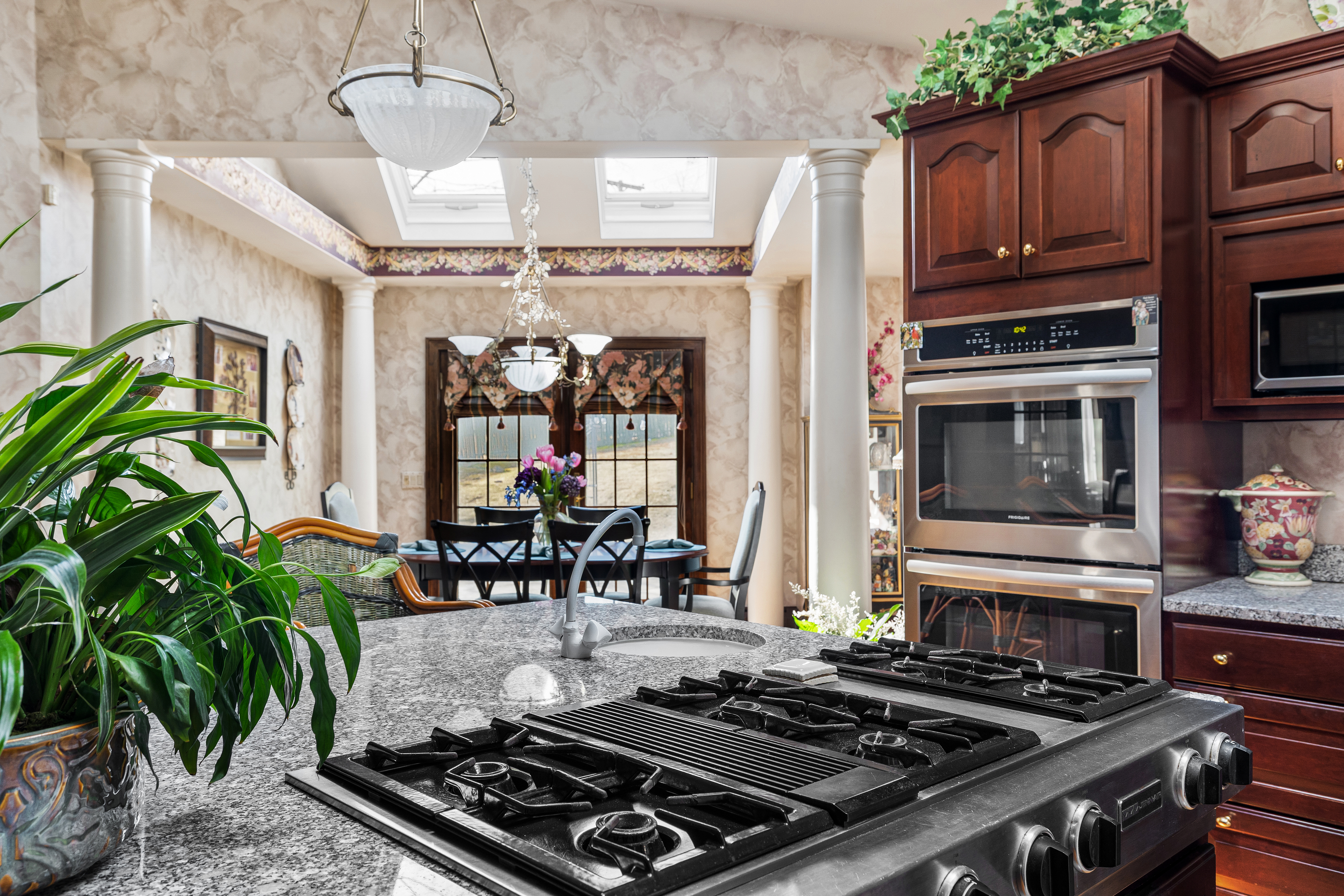 90 Putnam Pike Johnston, RI 02919 - Photo 13 of 24