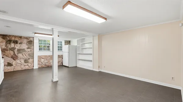 $379,000 | Des Moines Drive, Hermitage, TN 37076