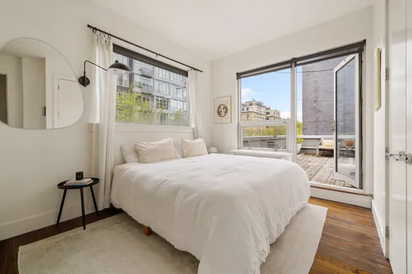 $7,500 | 15 Roebling Street, Unit 2A | Williamsburg