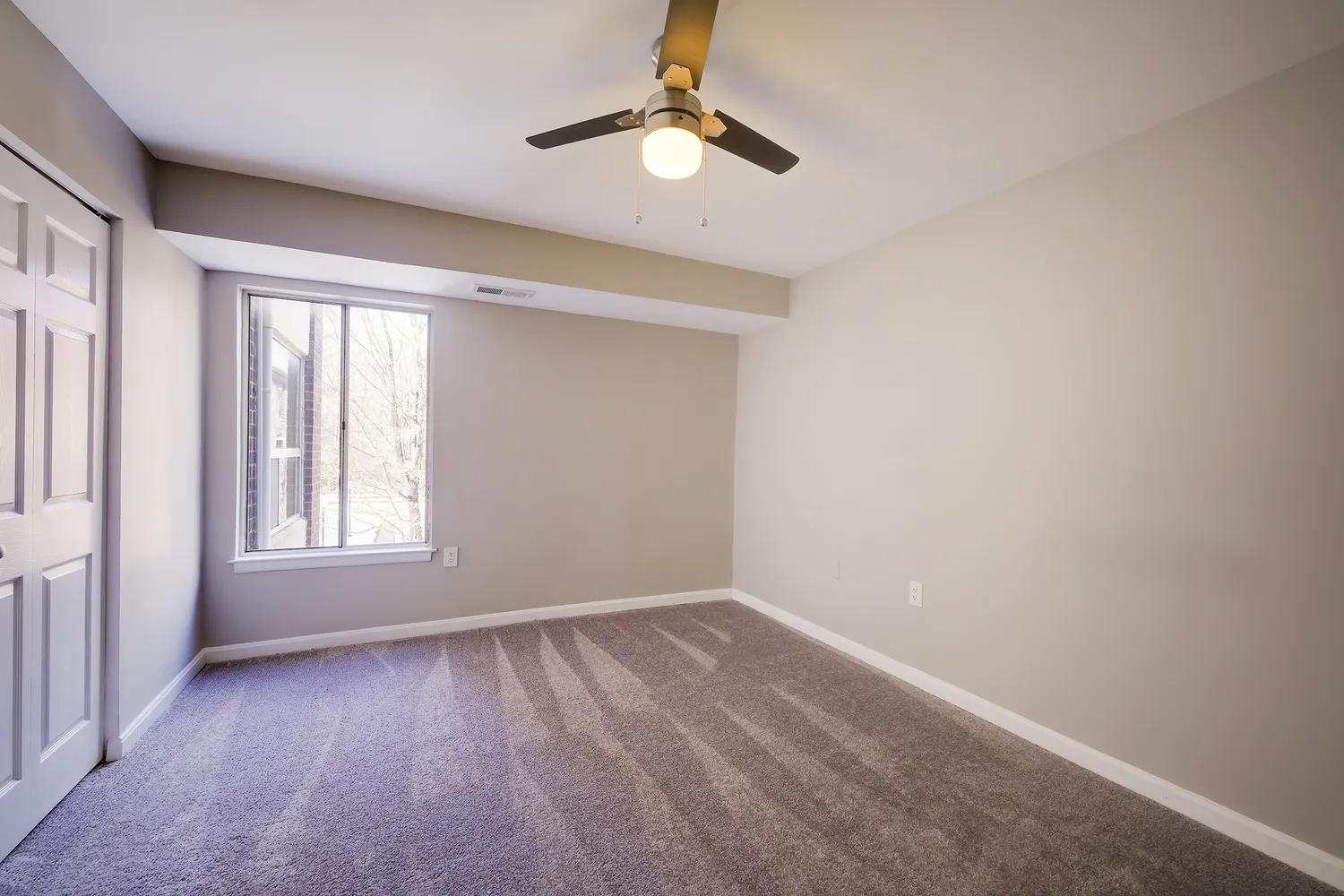 $240,000 | 7728 Hanover Parkway, Unit 203, Greenbelt, MD 20770