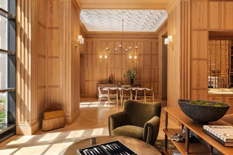 $18,500,000 | 200 East 75th Street, Unit PH1 | Lenox Hill