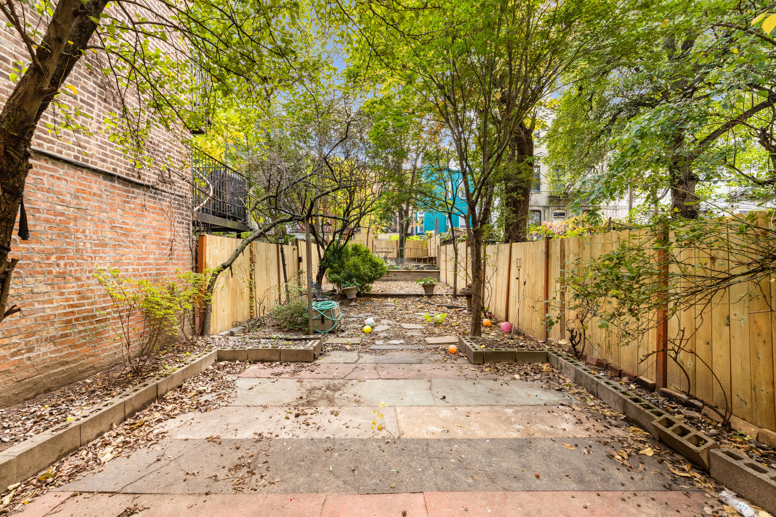 688 Saint Marks Avenue, Unit GARDEN Brooklyn, NY 11216 - Photo 8 of 13 a view of a backyard of the house