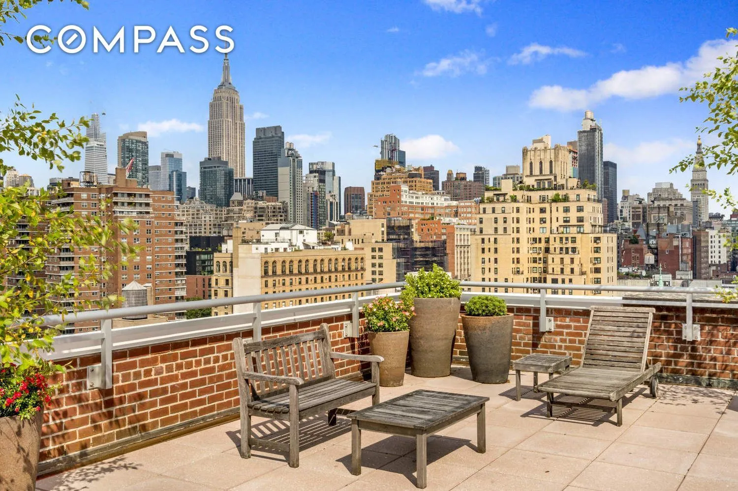$1,995,000 | 360 West 22nd Street, Unit 10B | Chelsea