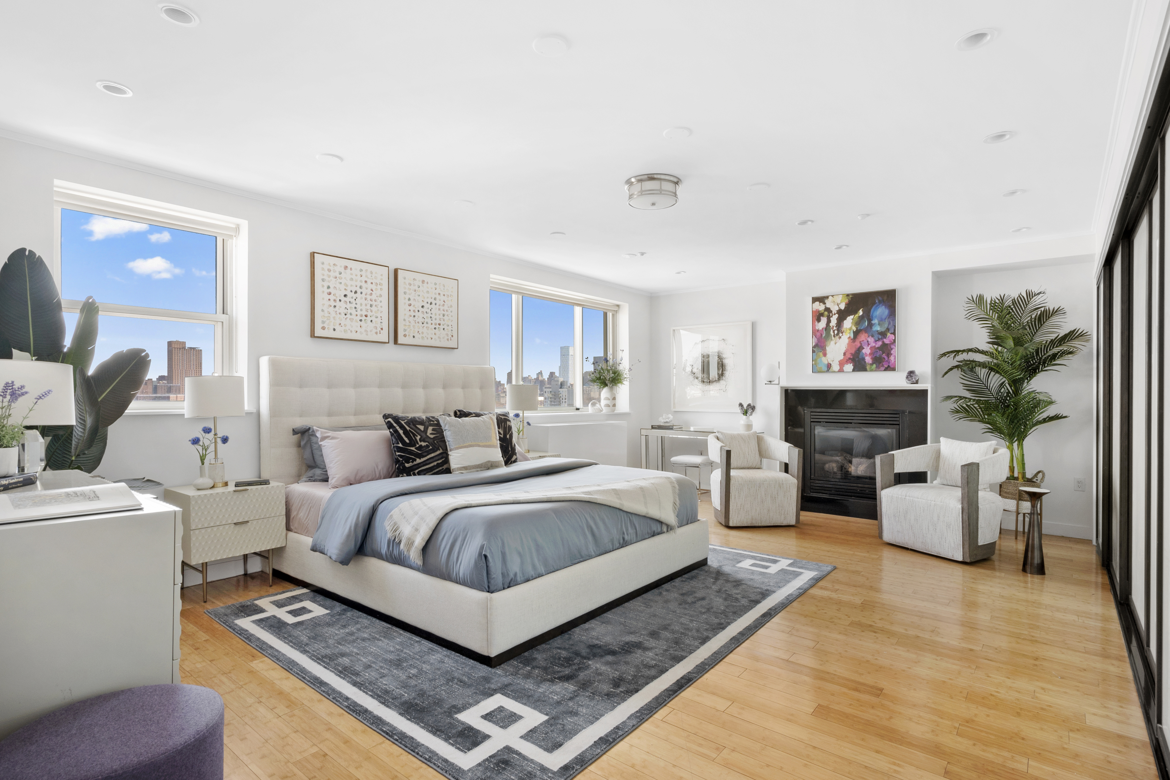 301 West 115th Street, Unit PH4C Manhattan, NY 10026 - Photo 4 of 15 a spacious bedroom with a bed and window