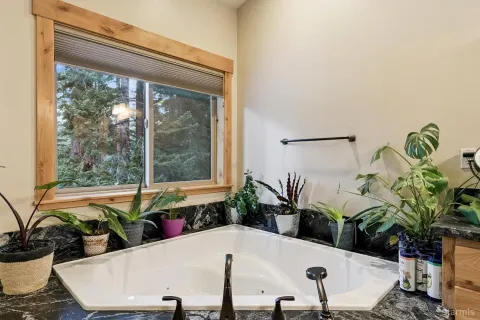 $2,298,000 | 1774 Nadowa Street, South Lake Tahoe, CA 96150