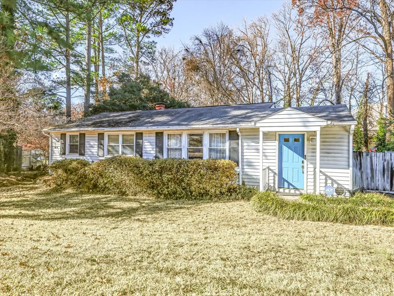$395,000 | 3305 Pinecrest Drive, Raleigh, NC 27609