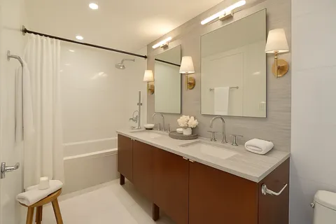 $845,000 | 117 West 123rd Street, Unit 4B | Harlem