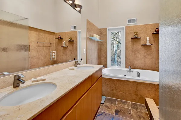 $2,800,000 | 5196 27th Street Northwest, Washington, DC 20008