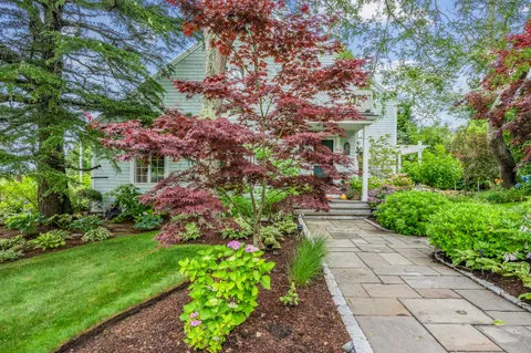 $2,650,000 | 122 Stoney Cove Lane, Cummaquid, MA 02637