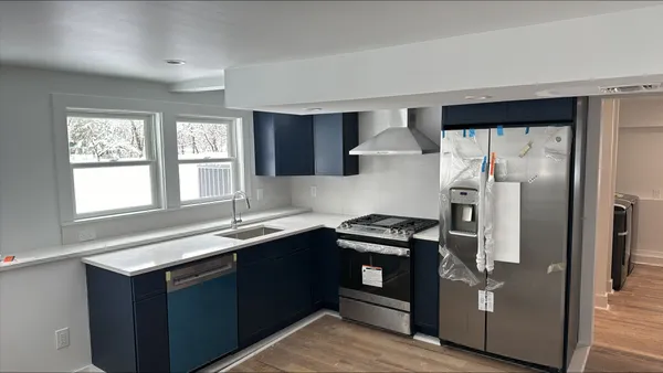 $700,000 | 6 Brook Street, Peapack-Gladstone, NJ 07977