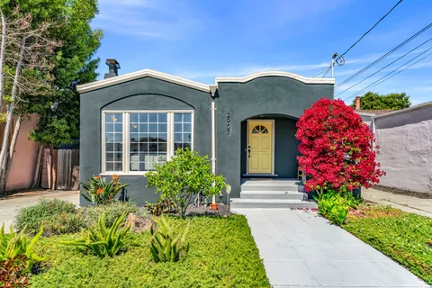 Contact Agent | 2907 Seminary Avenue, Oakland, CA 94605