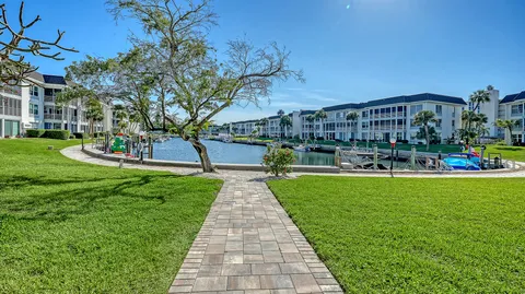 $649,900 | 4380 Exeter Drive, Unit H103, Longboat Key, FL 34228