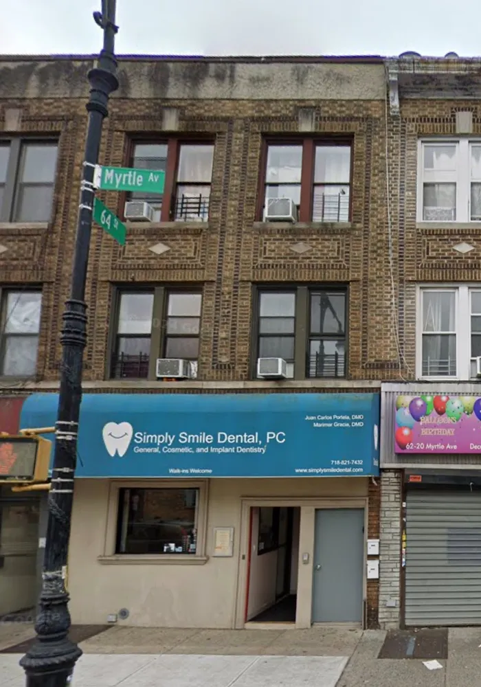 $1,595,000 | 62-22 Myrtle Avenue | Glendale