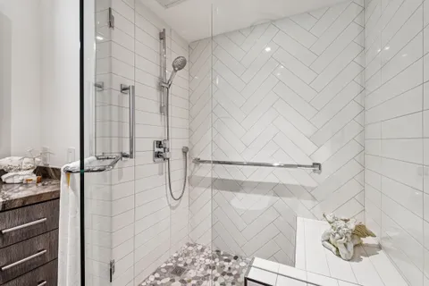 $585,000 | 100 Thorndale Drive, Unit 412, San Rafael, CA 94903