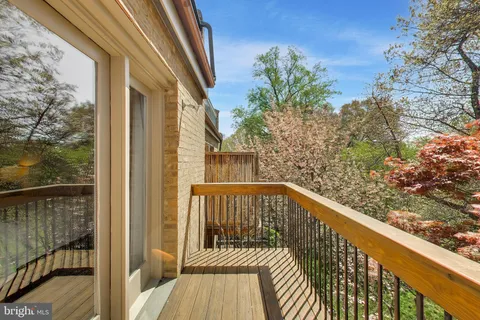 $1,375,000 | 3810 North Richmond Street, Arlington, VA 22207