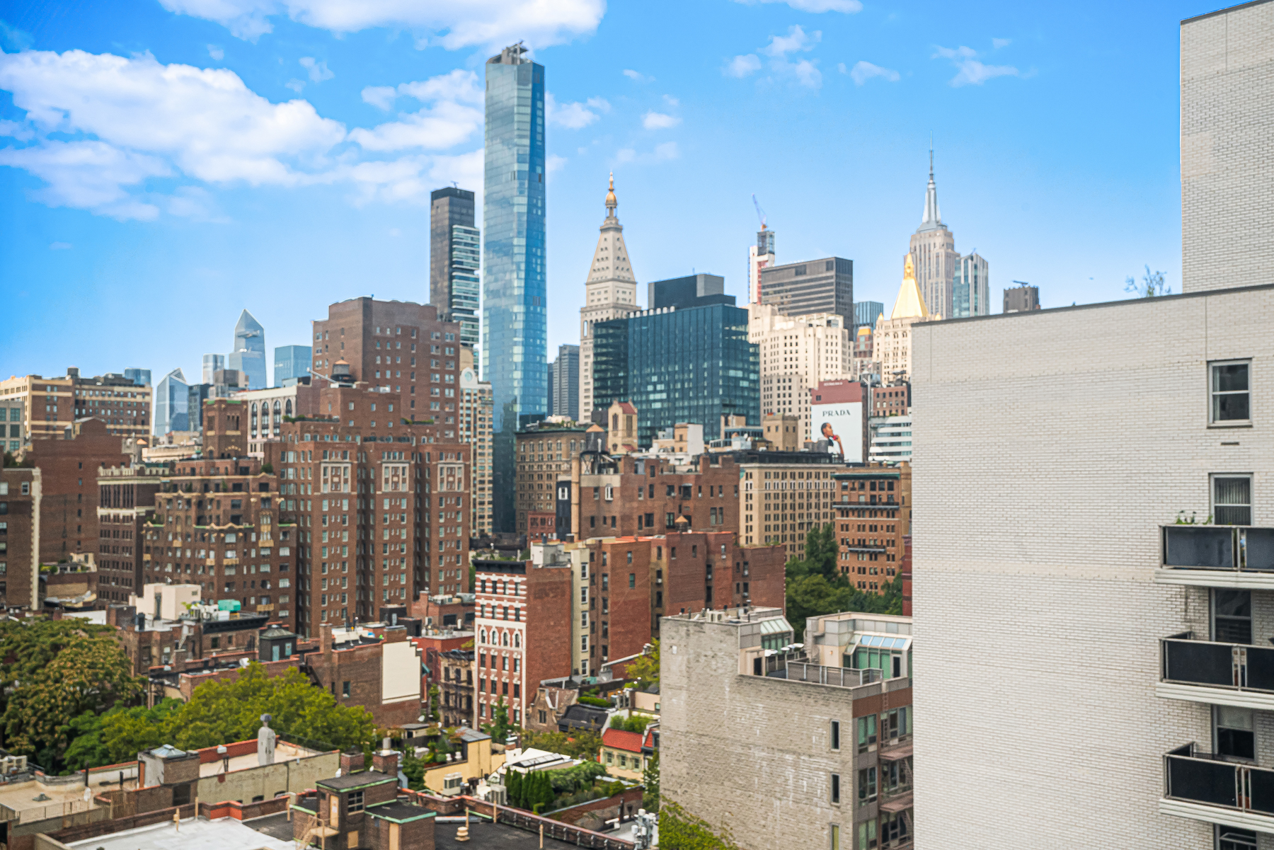 201 East 17th Street, Unit 16H Manhattan, NY 10003 - Photo 11 of 16 a view of city with tall buildings