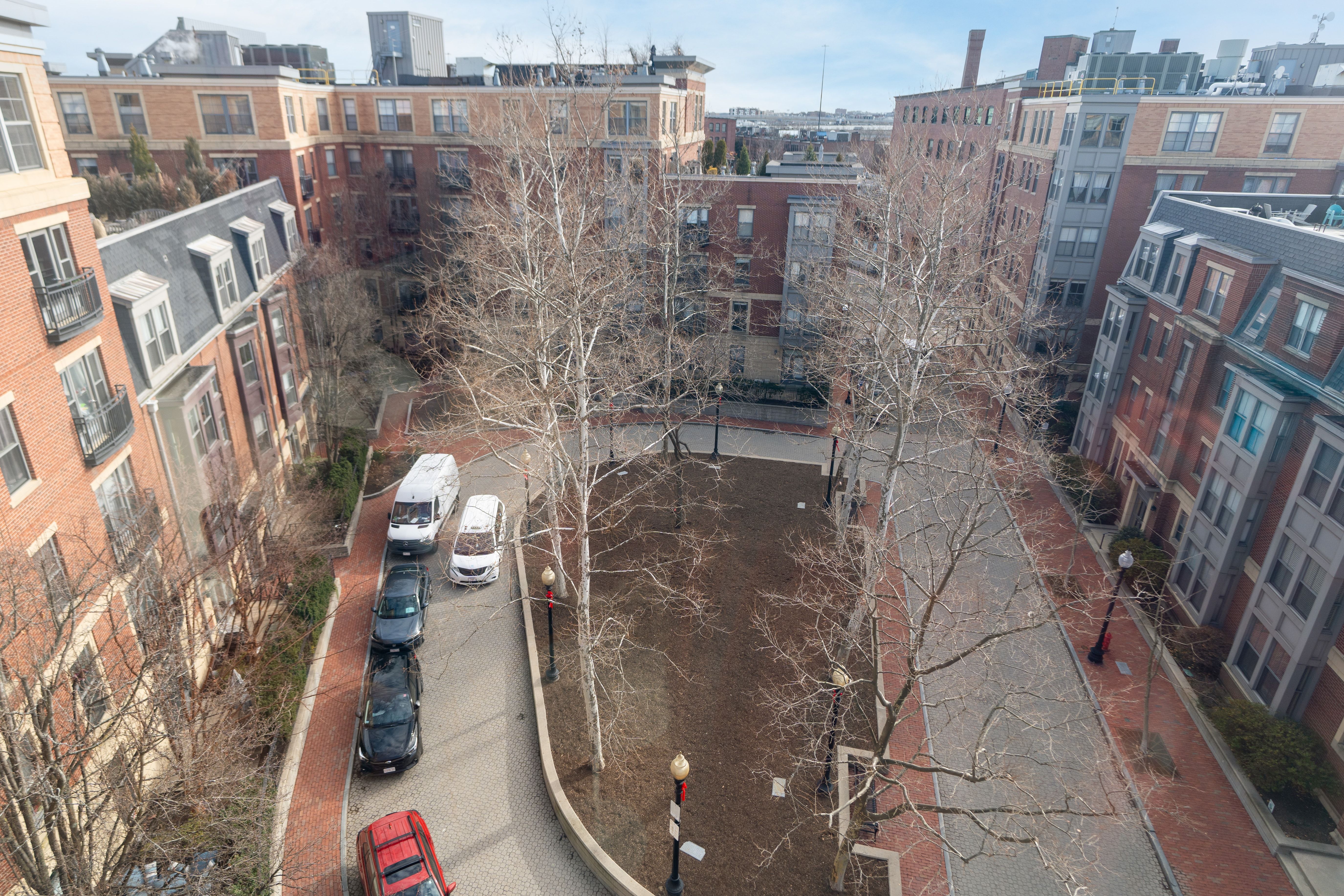 2 Rollins Street, Unit D601 Boston, MA 02118 - Photo 27 of 29 a view of a city